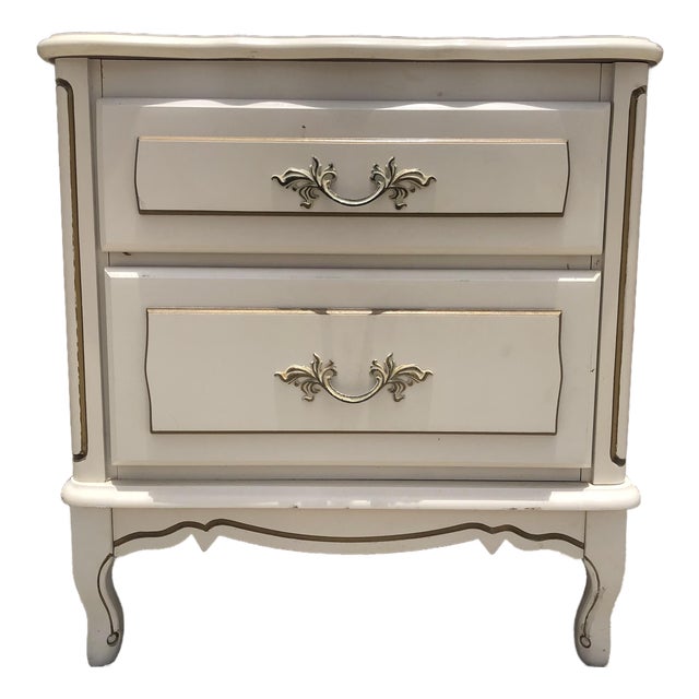 Vintage French Provincial Ivory & Gold Side/End Table Nightstand For Sale