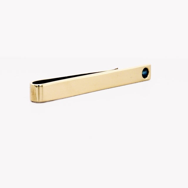 Blue Tiffany & Co. 14k Yellow Gold & Sapphire Tie Bar or Tie Clip For Sale - Image 8 of 14