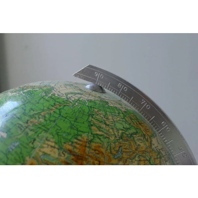 Vintage Illuminated Glass Topographical 24 cm Globe with Pagwood Base from JRO-Verlag, 1960s For Sale - Image 10 of 17