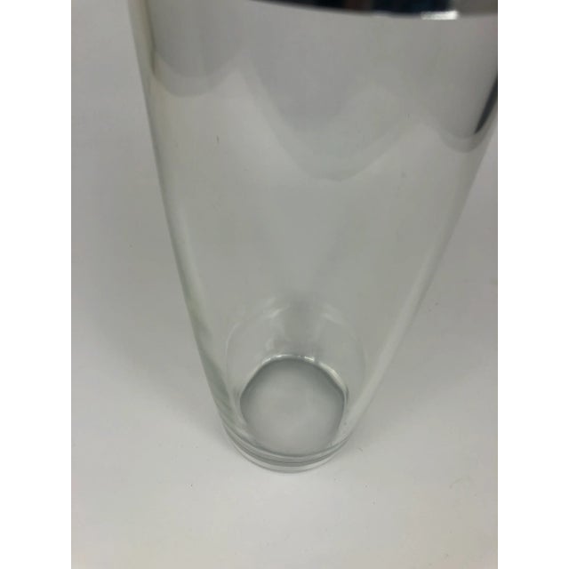 Mid-Century Modern Classic Vintage Glass Cocktail Shaker For Sale - Image 3 of 4