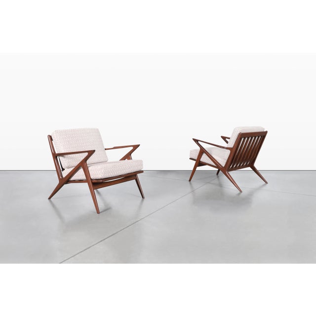 Mid-Century Modern Danish Modern Walnut "Z" Lounge Chairs by Poul Jensen for Selig For Sale - Image 3 of 14