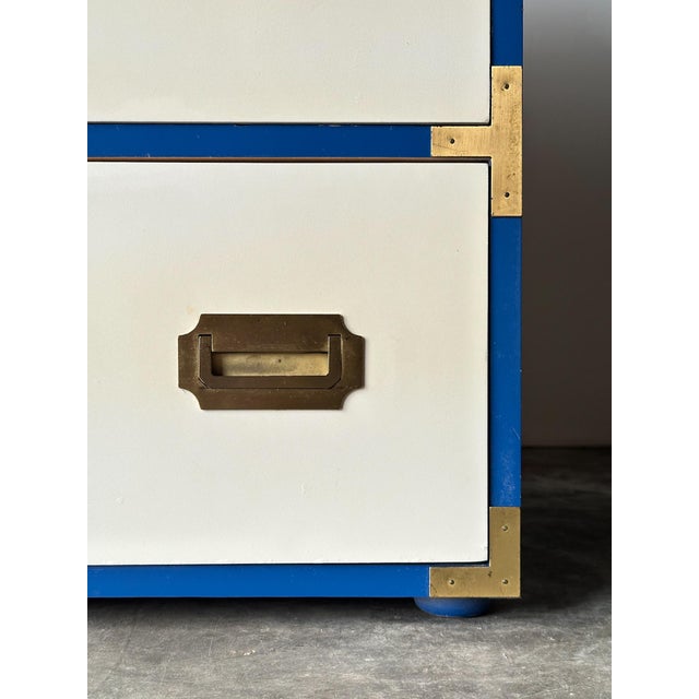 1970s Vintage Blue & White Lacquered Campaign Chest of Drawers For Sale - Image 10 of 17