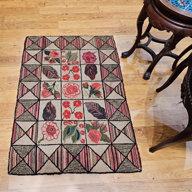 Vintage American Hand Hooked Rug, Block Design, Folk Art Tapestry, 2x3 For Sale - Image 9 of 12