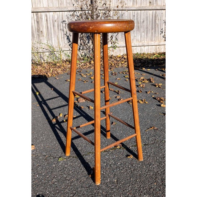 Farmhouse 19th Century American Windsor Style Tall Stool or Pedestal Stand For Sale - Image 3 of 15
