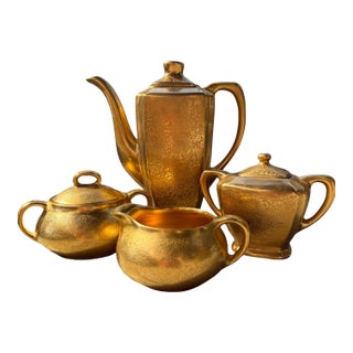 Late 20th Century Wheeling Decorating Co. 22k Gold Doves, Roses & Daisies 4-Piece Tea & Coffee Service - Set of 4 For Sale