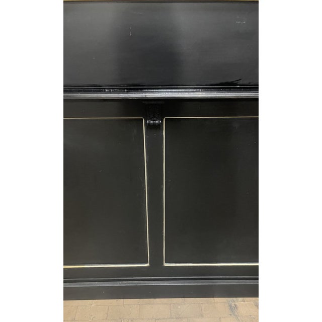 shop or bar counter completely restored in perfect condition, entirely in fir, height of the first floor 90cm height of...