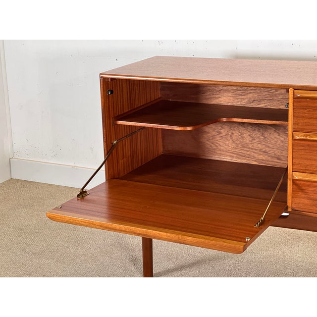 Wood Dunoon Teak Sideboard by Tom Robertson for McIntosh, 1970s For Sale - Image 7 of 18