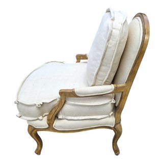 Beverly Furniture French Louis XV Fauteuil Off-White Heavy Linen Lounge Chair For Sale
