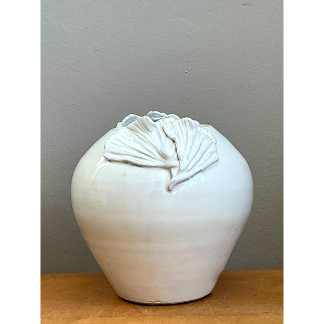 Vintage Kass O'Brien White Ceramic Vase With Ginko Leaf Motif For Sale - Image 9 of 13