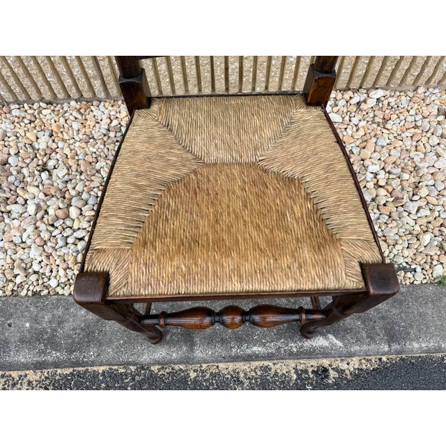 Early 20th Century Early 20th Century 6 Antique Matching George III Lancashire Style Oak Rush Seat Side Chairs For Sale - Image 5 of 10
