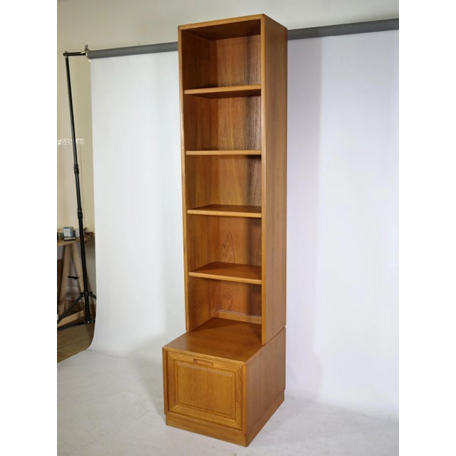 1970s Vintage Teak Shelving Unit, 1970s For Sale - Image 5 of 12