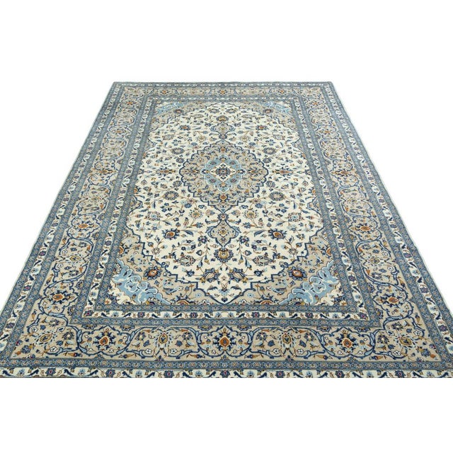 Hand-Knotted Kashan Oriental Rug For Sale - Image 4 of 9