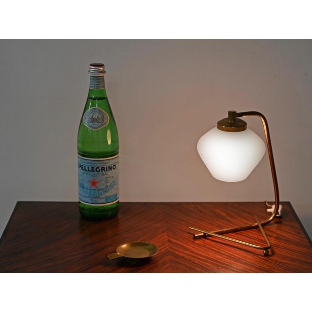Italian Brass and Opaline Glass Table Lamps from Stilnovo, Italy, 1950s, Set of 2 For Sale - Image 9 of 17