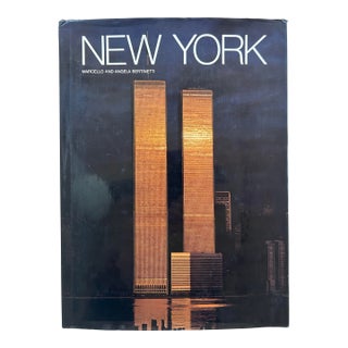 Vintage Coffee Table Book – New York by Marcello and Angela Bertinetti 1984 For Sale