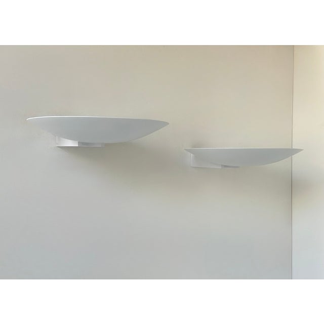 1970s Vintage Modernist Wall Lights in White Lacquered Metal from Disderot, France, 1970, Set of 2 For Sale - Image 5 of 8