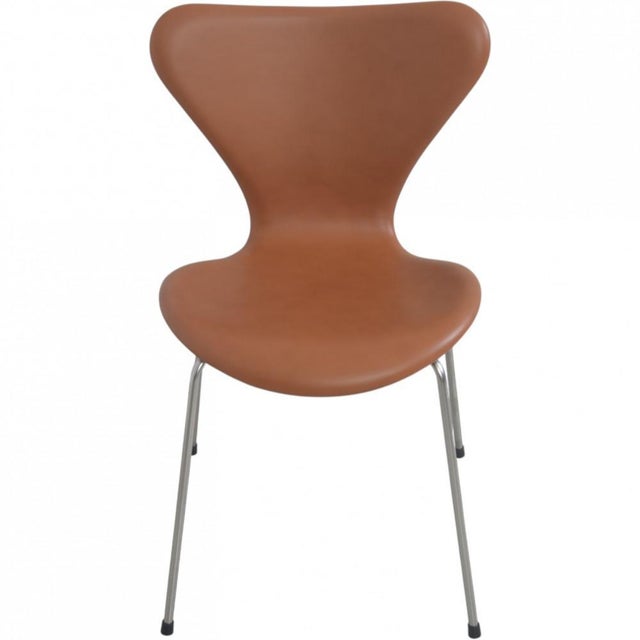 Seven Chairs in Walnut and Leather by Arne Jacobsen, 1970s, Set of 6 For Sale - Image 17 of 18