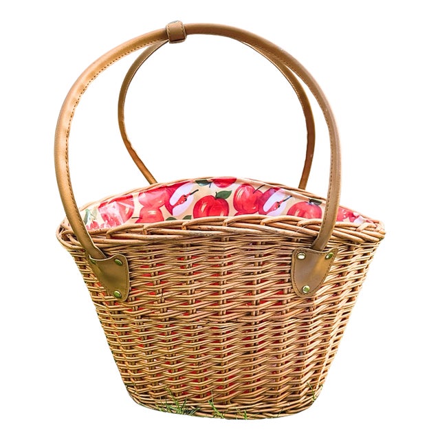 Apple Lined Basket With Handles For Sale