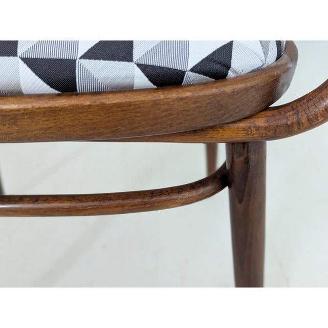 No. 615 Bentwood Armchairs by Radomír Hofman for Ton, 1960s, Set of 2 For Sale - Image 9 of 12