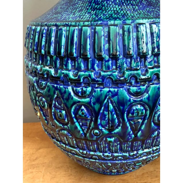 Vintage Mid-Century Modern Blue Glazed Ceramic Lamp For Sale - Image 9 of 12