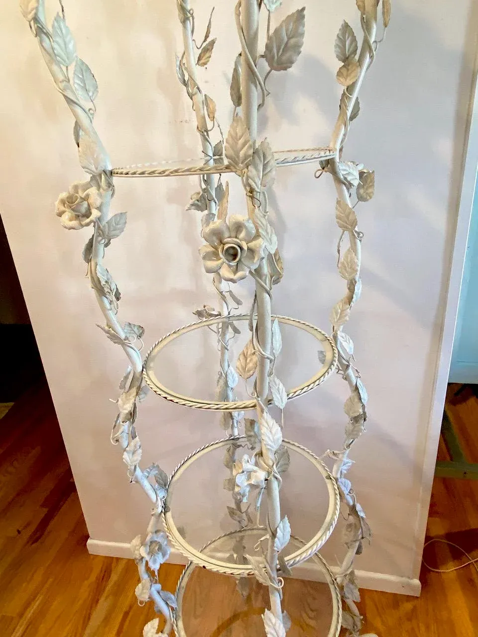 Mid 20th Century Vintage Italian Hollywood Regency Style Tole