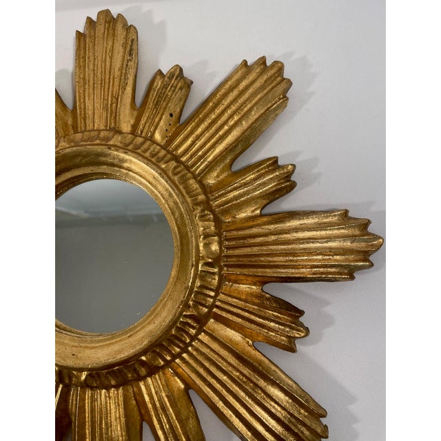 Wood 1960s Italian Florentine Radiant Giltwood Sunburst Wall Mirror For Sale - Image 7 of 15