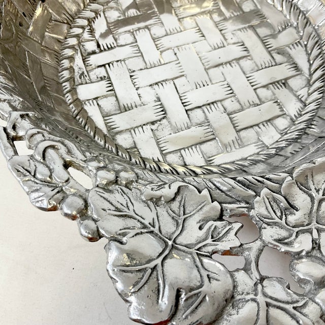 1998 Vintage Hollywood Regency Arthur Court Faux Wicker Basket Serving Bowl. For Sale - Image 11 of 12