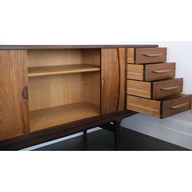 Brown Johannes Andersen Sideboard in Rosewood, Model U15, 1960’s. For Sale - Image 8 of 18