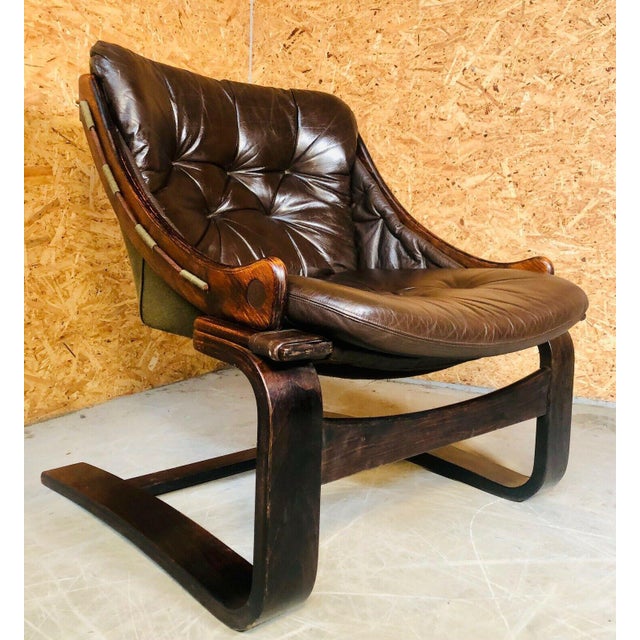 Contemporary Vintage Danish Lounge Chair in Coco Leather and Rosewood For Sale - Image 3 of 13