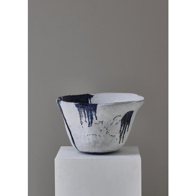 Monumental Danish Modern Stoneware Bowl attributed to Ole Bjørn Krüger, 1960s For Sale - Image 6 of 14