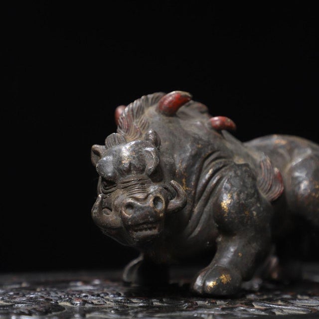 Bronze Late 19th Century Gilt Bronze Boar Statue, Mythical Pig Figure, 1.2kg For Sale - Image 8 of 9