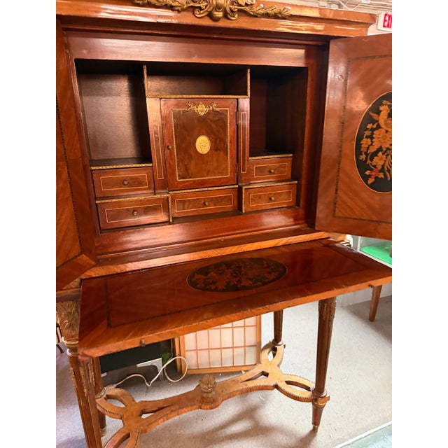 Wood A Late 18th Century Dutch Mahogany and Floral Marquetry Cabinet on Stand, For Sale - Image 7 of 18