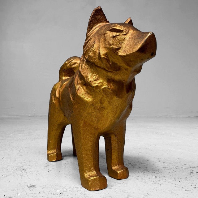 1960s Vintage Gold-Coloured Metal Japanese Dog Statue, 1960s For Sale - Image 5 of 9