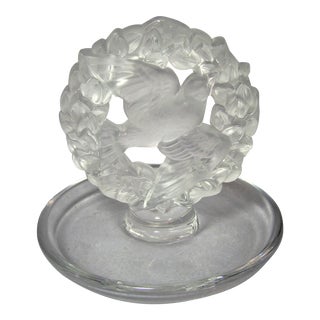 Vintage Mid 20th Century Lalique France, Peace Dove Wreath Ring Tray For Sale