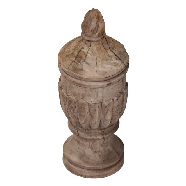 Antique Distressed Architectual Wood Finial For Sale In Los Angeles - Image 6 of 10