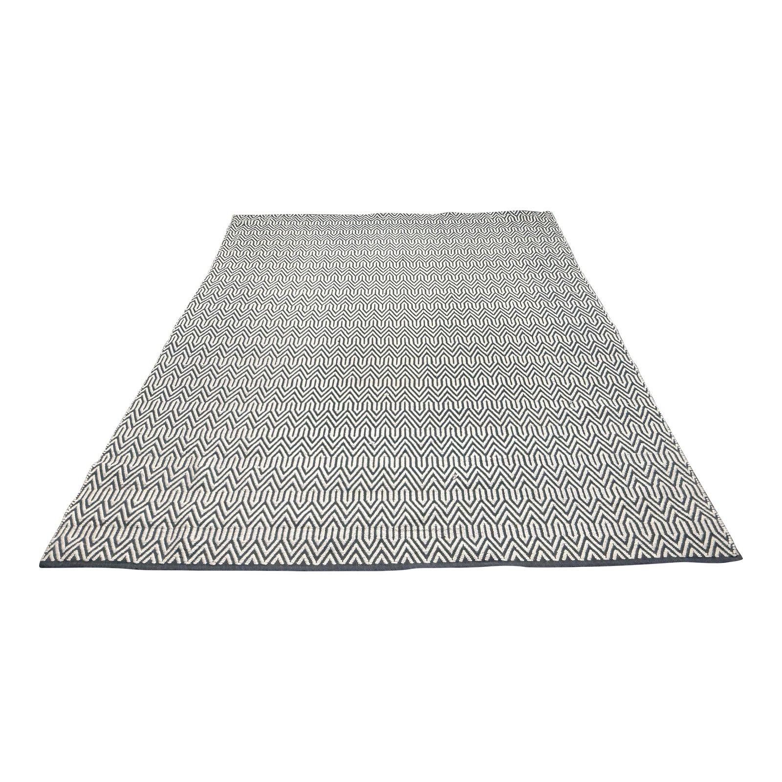 8ft X 10ft 2in Inside-Out Collection Area Rug | Chairish