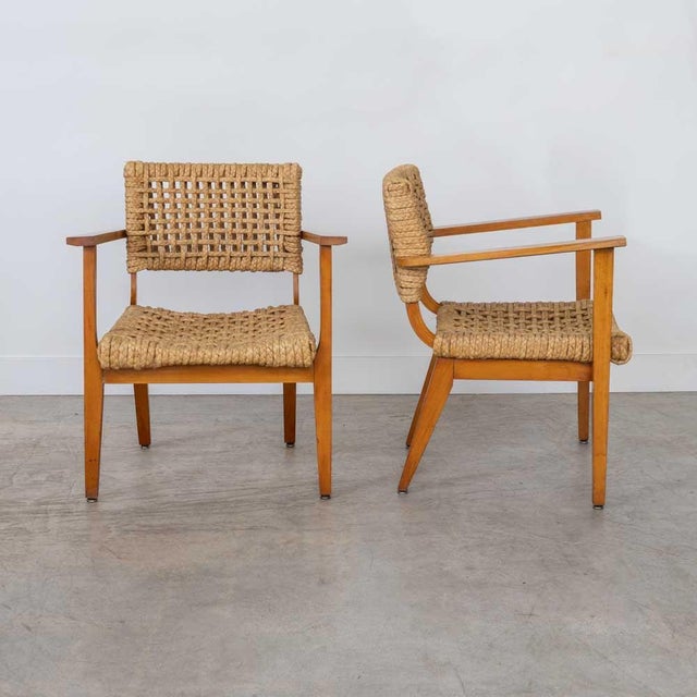 French 1950s Pair of Lounge Chairs Attributed to Adrien Audoux & Frida Minet For Sale - Image 3 of 17