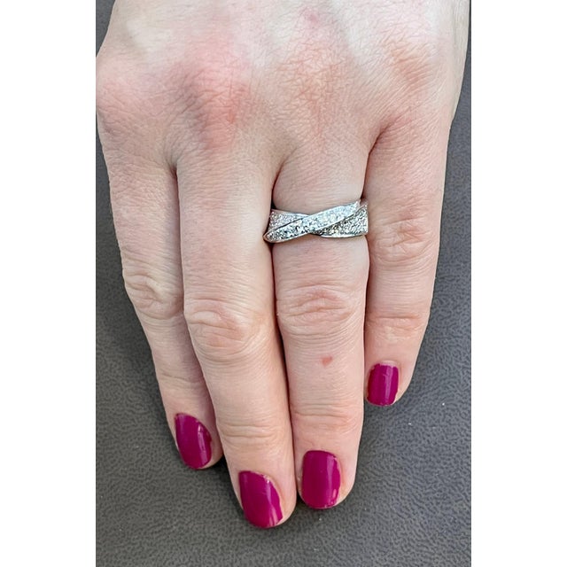 0.75 Carat Diamond Engagement Band 18 Karat Gold Ring by Designer Salvini For Sale - Image 10 of 18