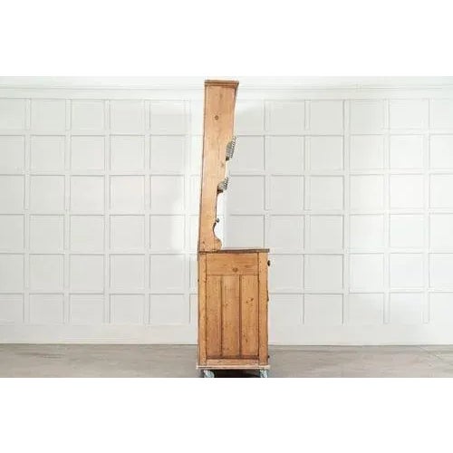 Wood Large 19th Century English Pine Waterfall Dresser, 1870 For Sale - Image 7 of 13