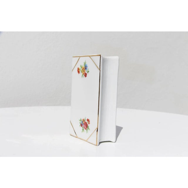 French Provincial 1930s Porcelain Book Toothpick Holder by Vista Alegre, Portugal For Sale - Image 3 of 13