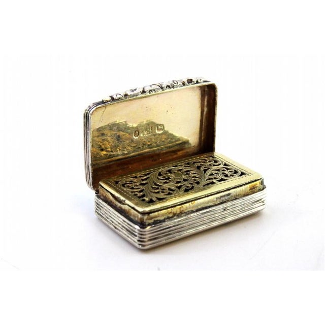 Metal Gold and Pata Vinaigrette Box For Sale - Image 7 of 10