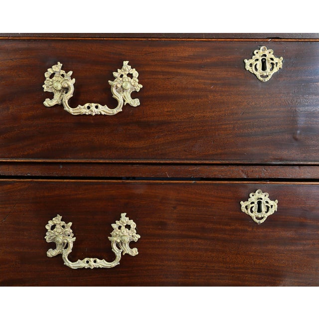 George III Mahogany Chest on Chest For Sale - Image 10 of 13