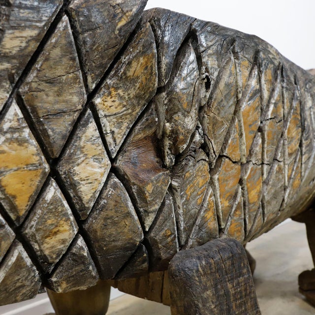 Brown Decorative crocodile-shaped bench Mexico, ca. 1960 For Sale - Image 8 of 18