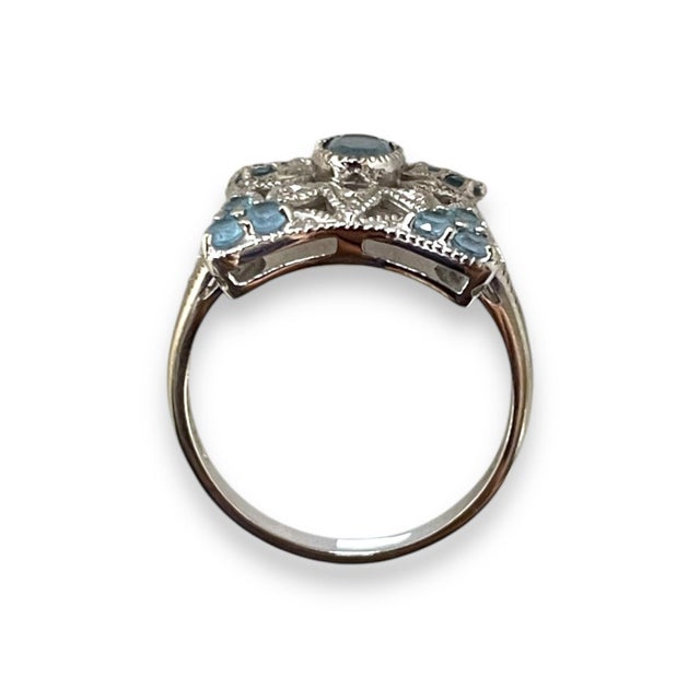 Regal 10k White Gold Aqua Ring Size 6 For Sale - Image 4 of 4
