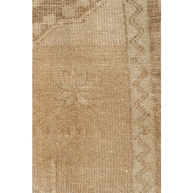 1940s Vintage Circa 1940 Tan Turkish Oushak Hand Knotted Wool Runner 3ft 7in X 12ft 9in For Sale - Image 5 of 14