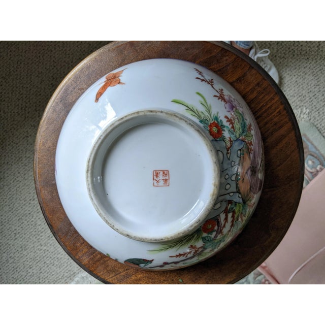 Early 20th Century Chinese Famille Rose Birds of Paradise Floral Butterfly Porcelain Bowl For Sale - Image 11 of 12