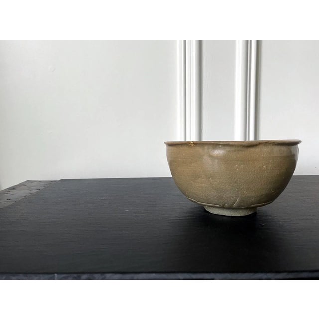 Ceramic Korean Ceramic Celadon Deep Bowl Goryeo Dynasty For Sale - Image 7 of 13