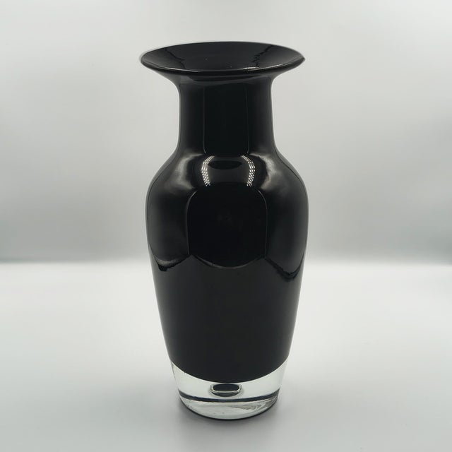 Mid-Century Modern Murano Sommerso Jet Black Art Glass Vase With Controlled Bubble Base, 1970s For Sale - Image 4 of 8