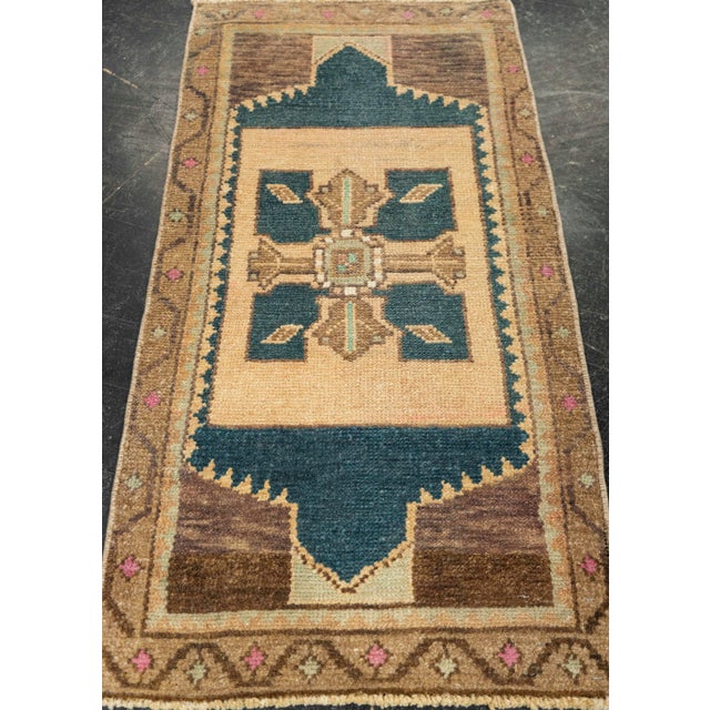 Turkish Mini Rug Oriental Hand Knotted Vintage Rug 1'7" x 3' #21243 Explore a curated collection of hallway runners, wool...