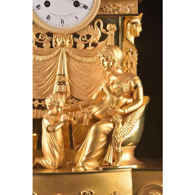 c.1820 Reiche Empire Gilt Ormolu Bronze Clock – 1 Pc For Sale - Image 6 of 18