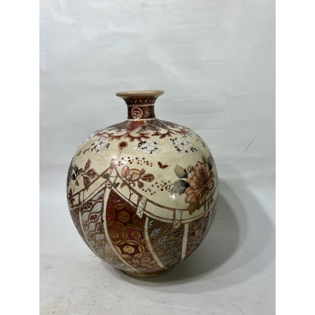 Antique early 20th century Satsuma Vase Signed Kinkozan Huge Superb Design Satsuma Vase Signed Kinkozan 12” tall 9 1/2”...